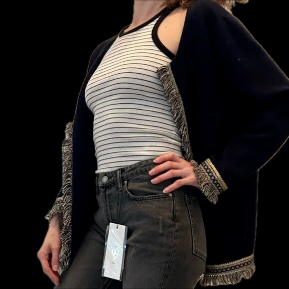 Gorgeous, nearly new vintage 90s cardigan by Chico, featuring beautiful design - Picture 11 of 11